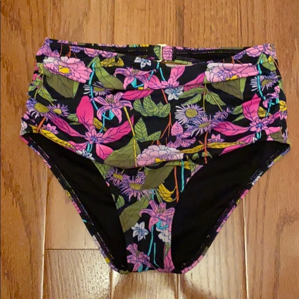 Bikini bottom